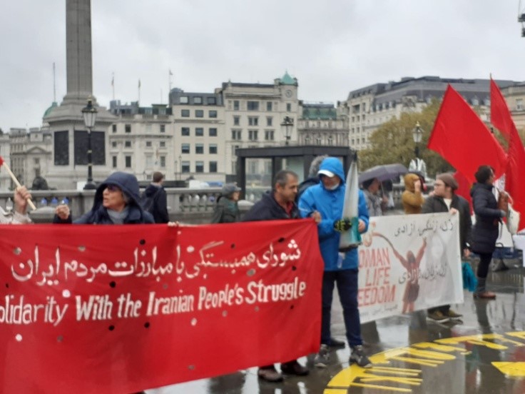 Iranians protesting in Trafalgar square