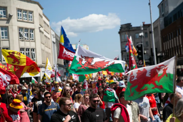 Thousands rallied in Abertawe, Wales, advocating for Cymru's independence.