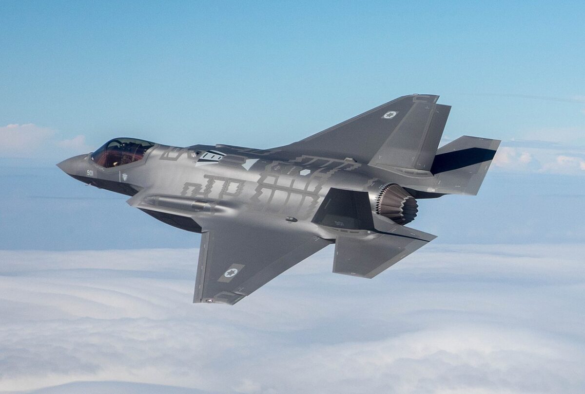 IAF F-35I Adir on its first flight with the Israeli Air Force, 13 December 2016