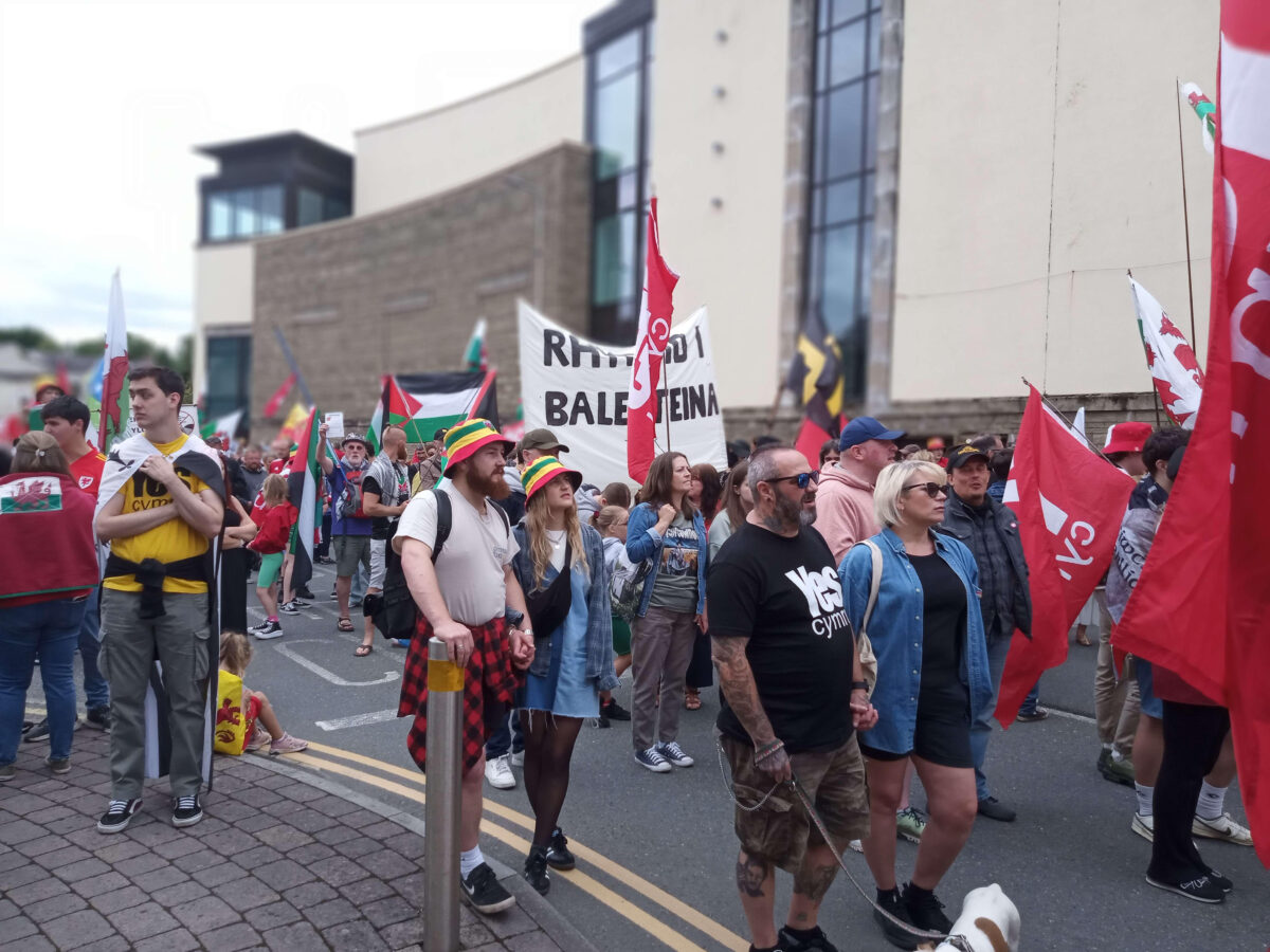 The YesCymru march in Caerfyrddin/Carmarthen