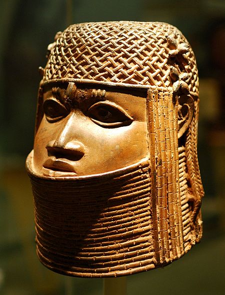 Benin bronze in Bristol Museum -: Bronze deoorated head