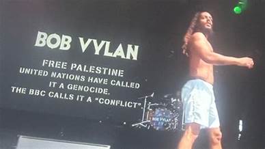 Bob Vylan at Glastonbury, doing Starmer’s job for him – calling out genocide!