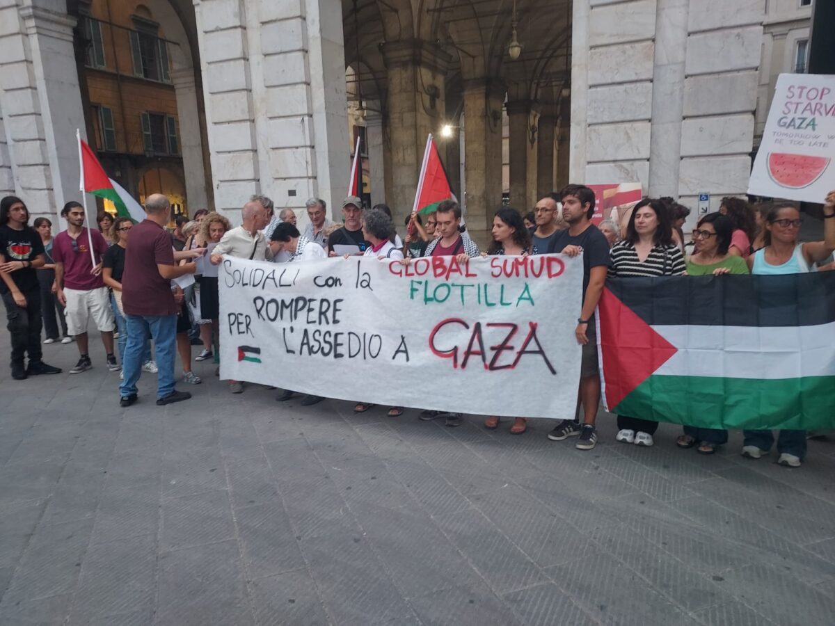 protesters in Pisa, Italy supporting Palestine and specifically the Sumud Flotilla