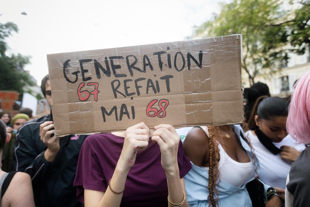 placard from french student movement